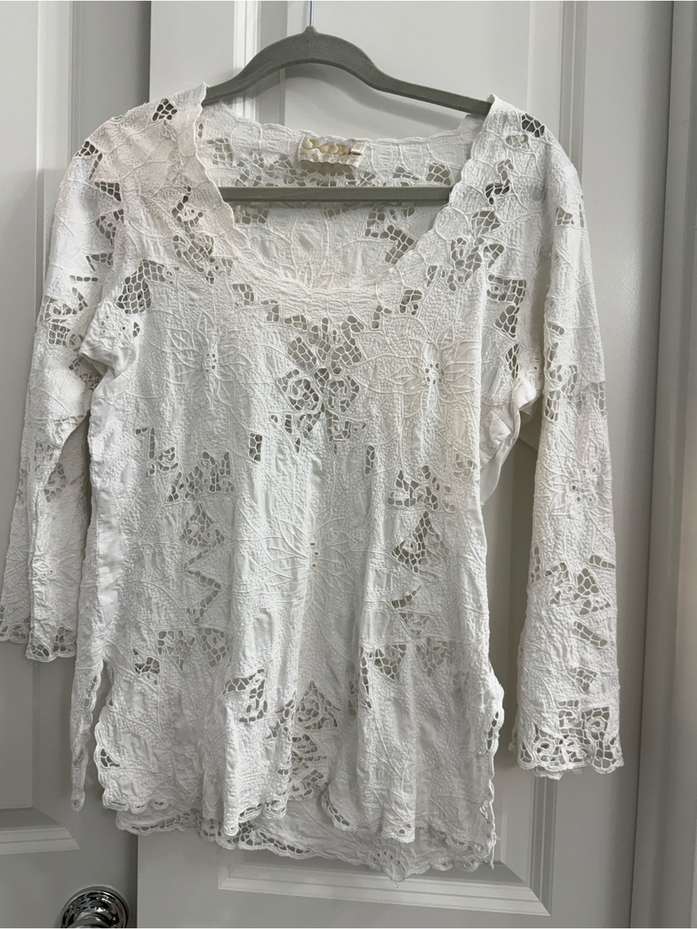 Vintage Hibis Lace Works White Crochet Long Sleeve Blouse Scoop Neck Cotton